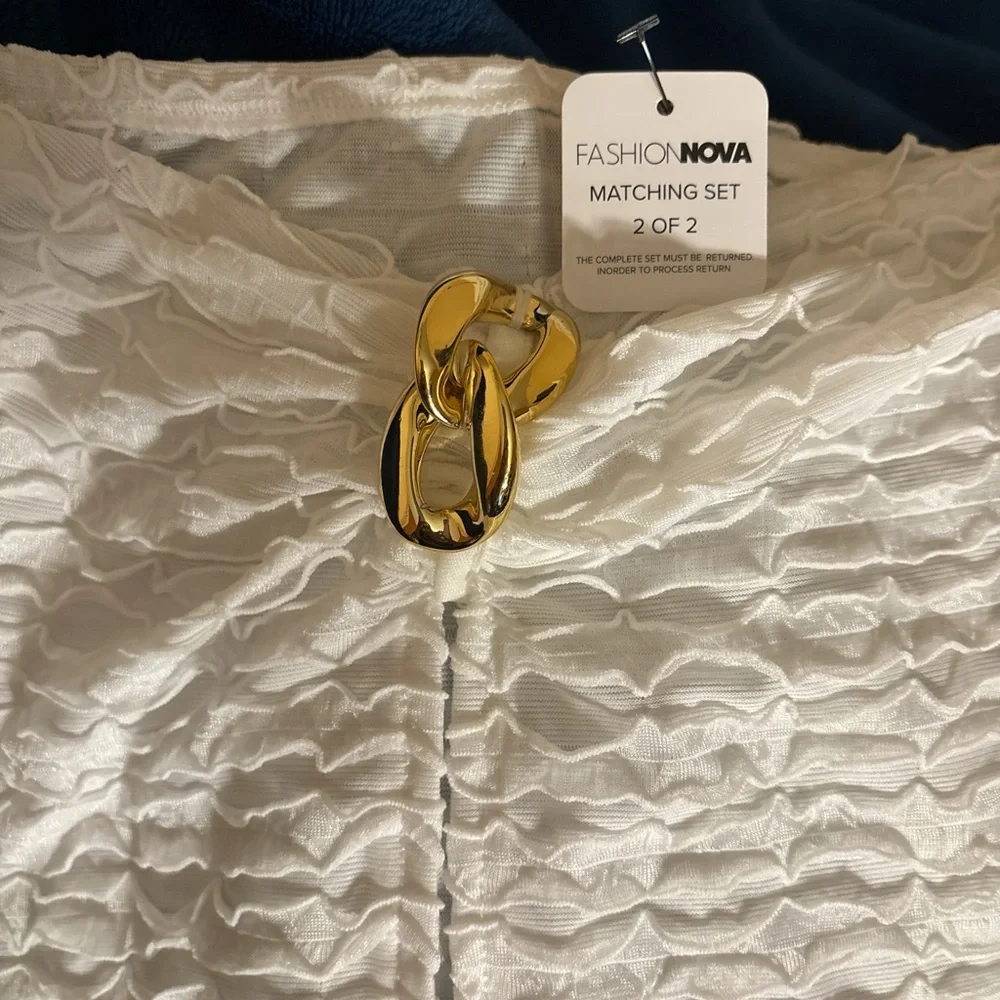 Fashion Nova White Textured Set with Gold Detail - Picture 2 of 5